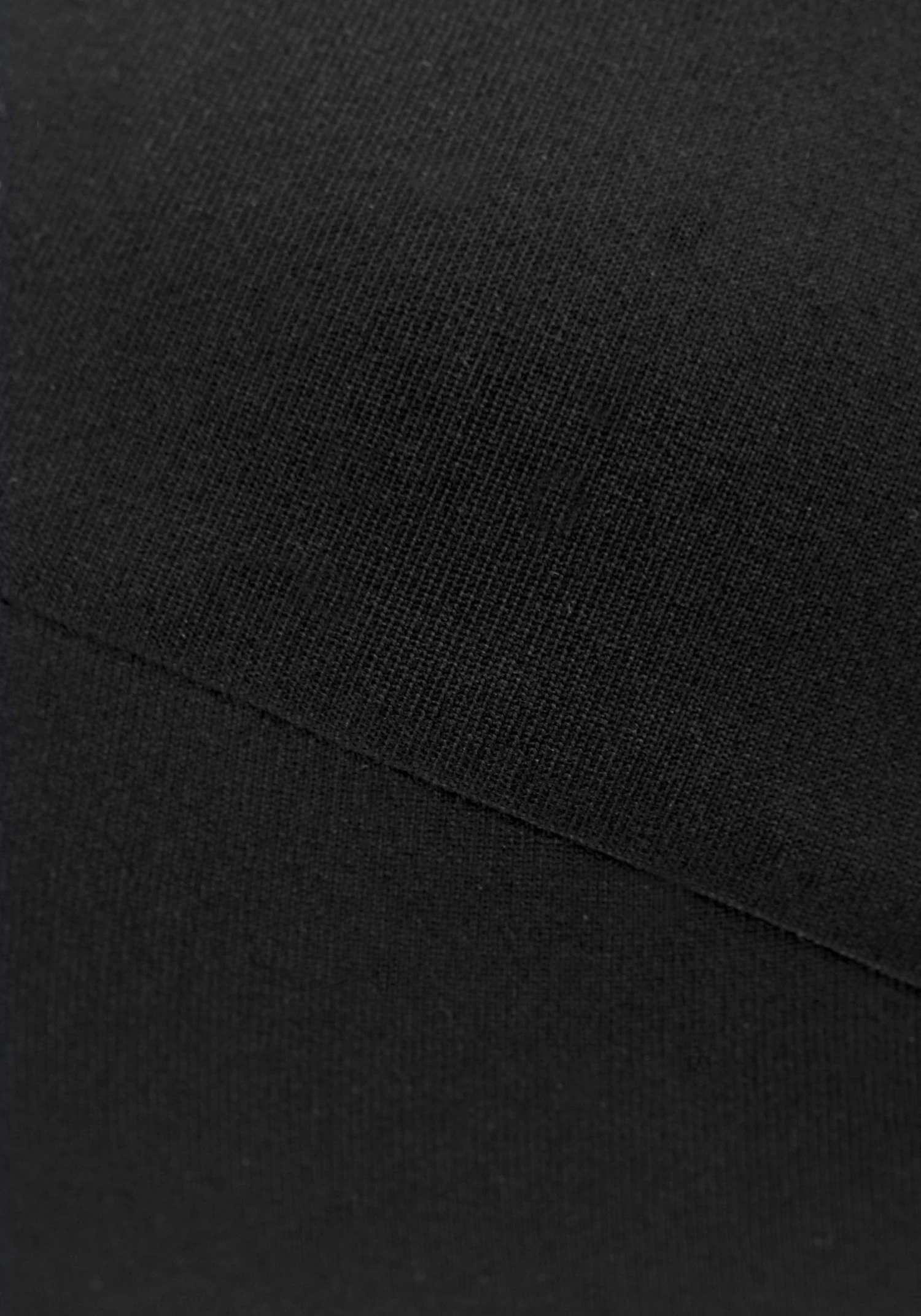 Bench. Push-upbikinitop Perfect In Uni-stijl 5 Bench. Push-upbikinitop Perfect In Uni-stijl - Afbeelding 3