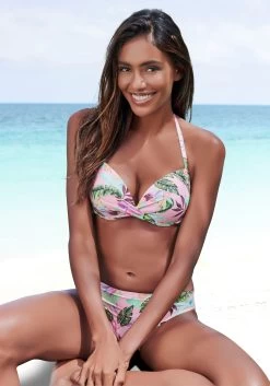 Sunseeker Bikinitop Met Beugels Ditsy Met Gehaakt Randje 22 Sunseeker Bikinitop Met Beugels Ditsy Met Gehaakt Randje -Beste Bikini Winkel soliver red label beachwear push upbikinitop azalea met tropische print roze 1
