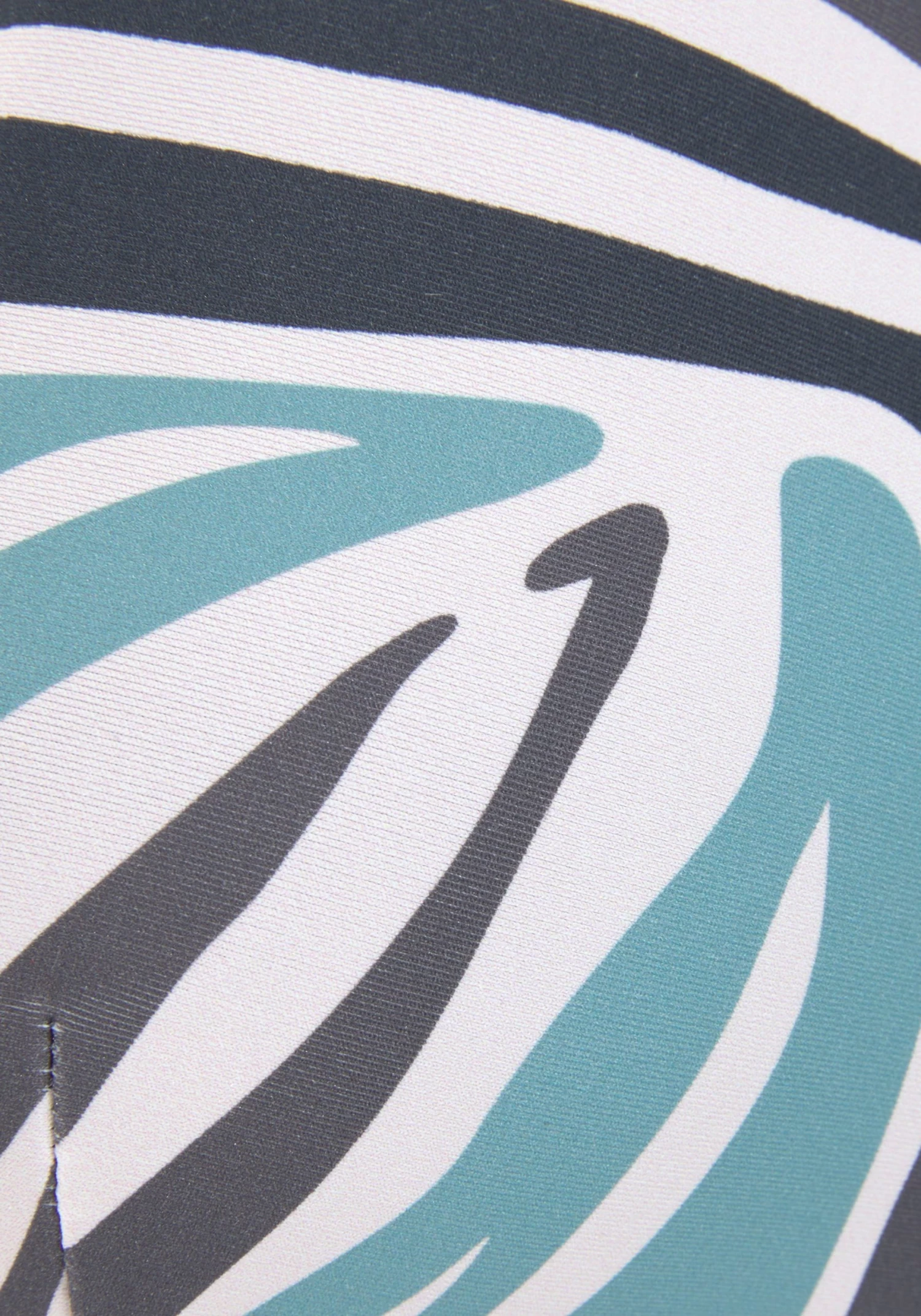 Sunseeker Triangel-bikinitop AMARI Met Drie Draagvarianten 6 Sunseeker Triangel-bikinitop AMARI Met Drie Draagvarianten - Afbeelding 4